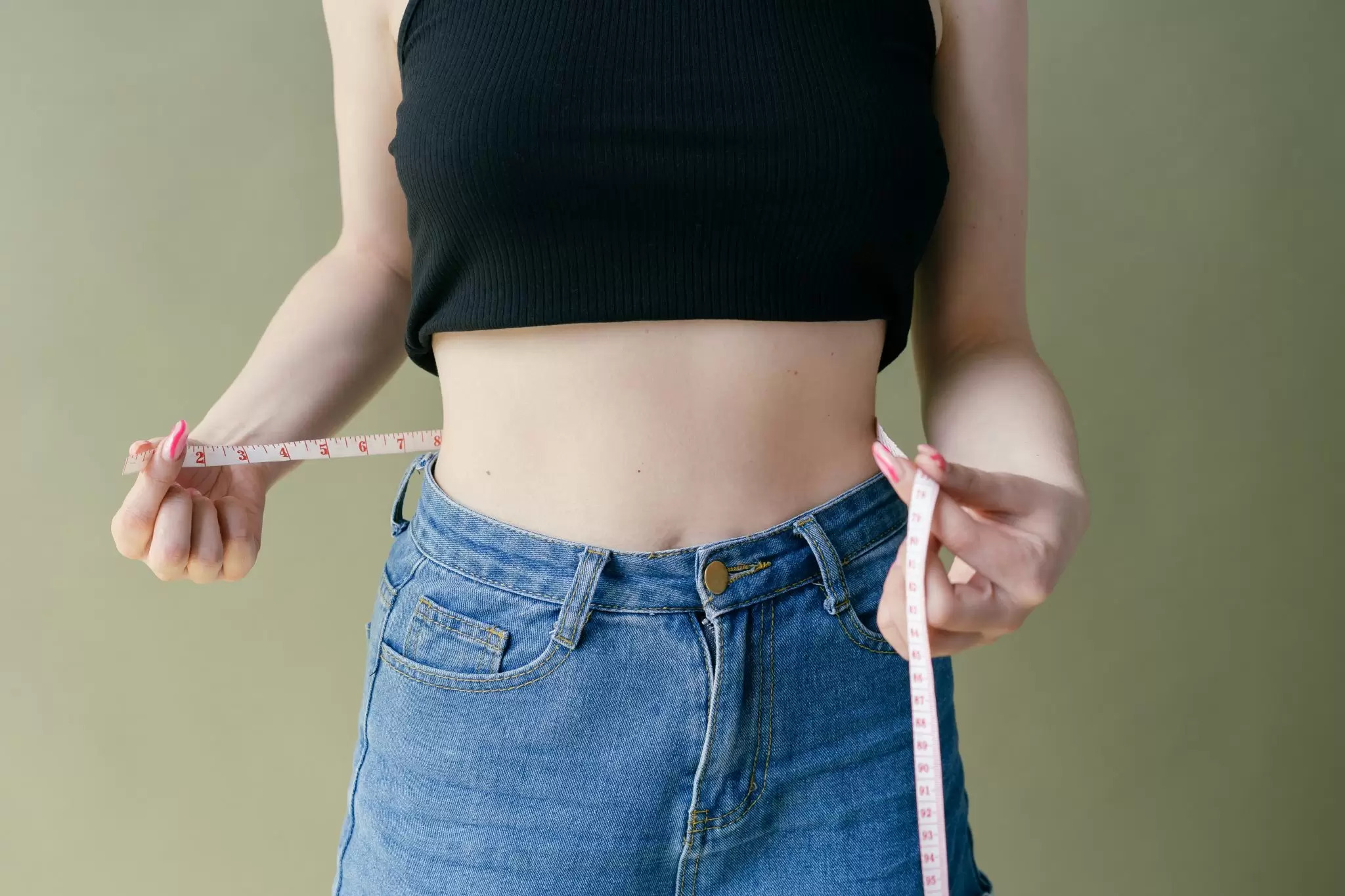 How-to-Have-a-Flat-Stomach-2048x1365
